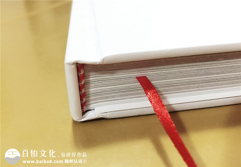 天e木門產(chǎn)品精裝畫冊制作-成都精裝書設(shè)計(jì)