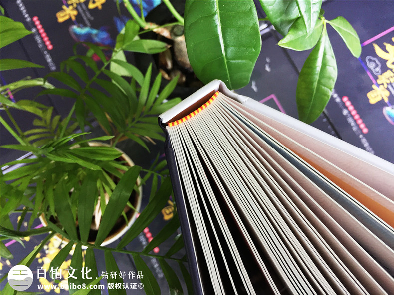 ?老同學(xué)聚會紀(jì)念產(chǎn)品定制-完成聚會紀(jì)念冊制作吧第2張-宣傳畫冊,紀(jì)念冊設(shè)計制作-價格費用,文案模板,印刷裝訂,尺寸大小