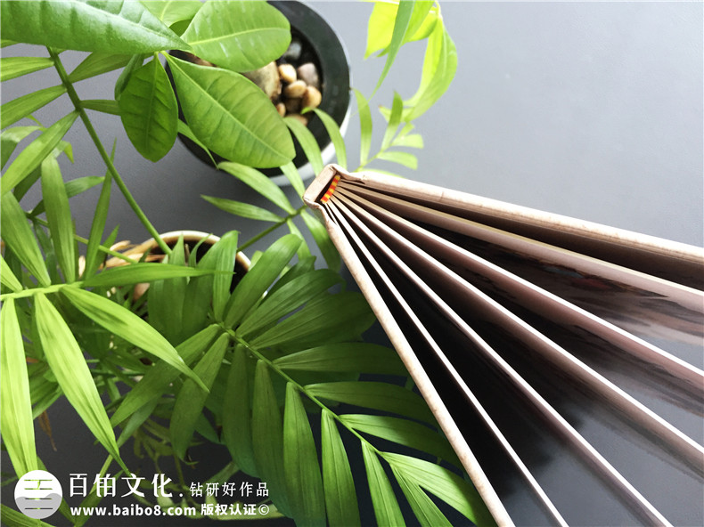 同學(xué)紀(jì)念冊 高中同學(xué)聚會后 怎么制作紀(jì)念冊？